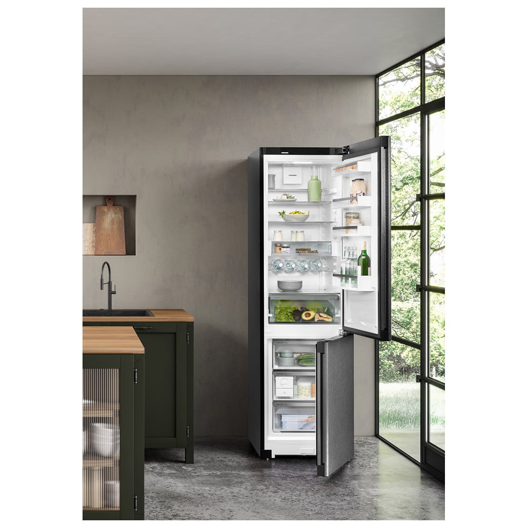 Lodówka CNbdd 5733 Plus NoFrost z systemem EasyFresh - obrazek 4