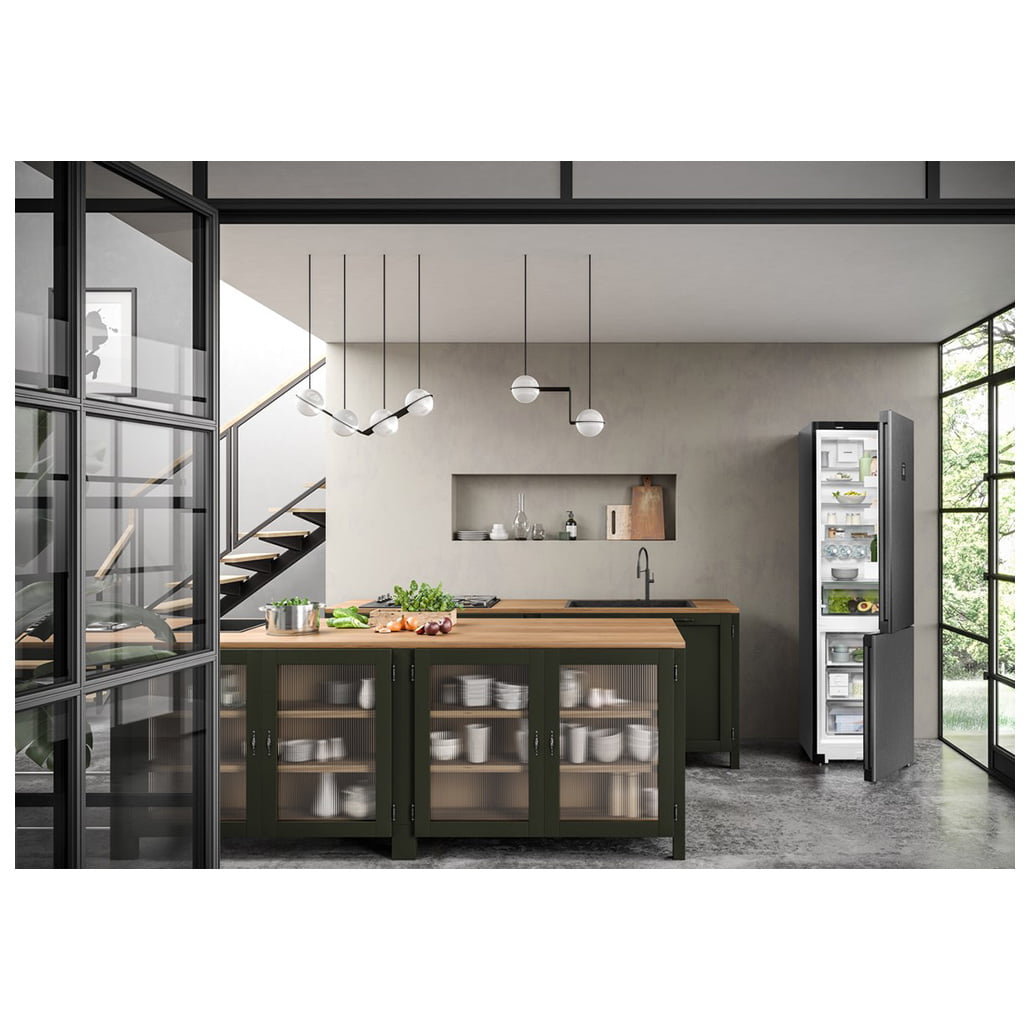 Lodówka CNbdd 5733 Plus NoFrost z systemem EasyFresh - obrazek 3