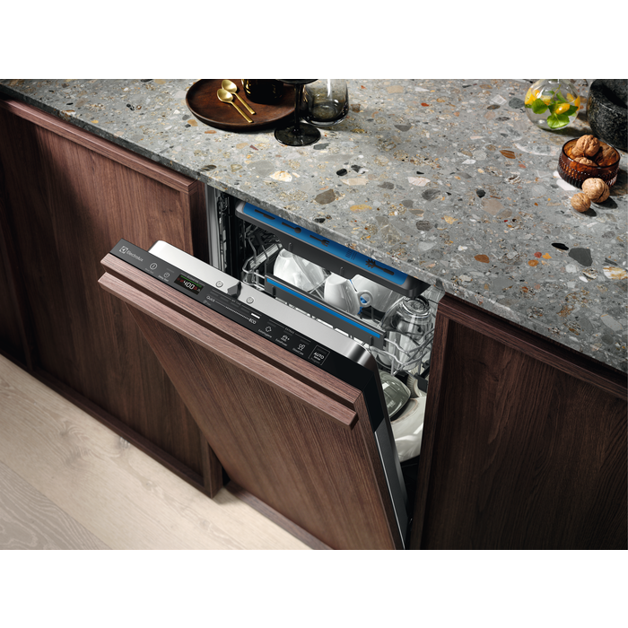 ZMYWARKA DO ZABUDOWY GlassCare 700 KEMB3301L - obrazek 5